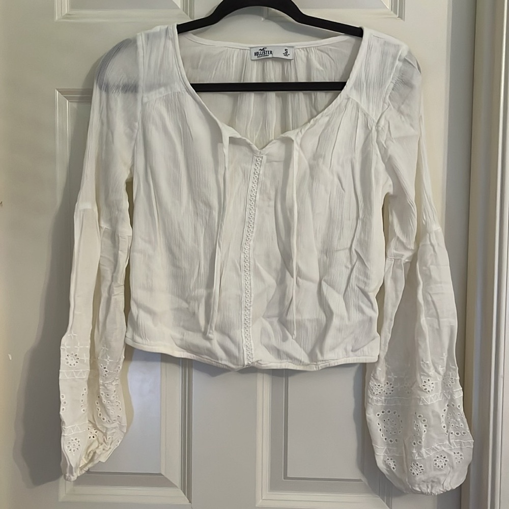 NWOT Hollister Long Sleeve White Blouse - Picture 5 of 6